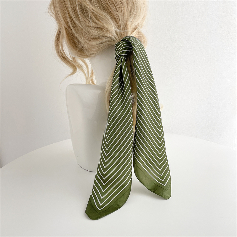 Silk Tie Striped - Syal Sutra Bergaris Mewah Wanita, Syal