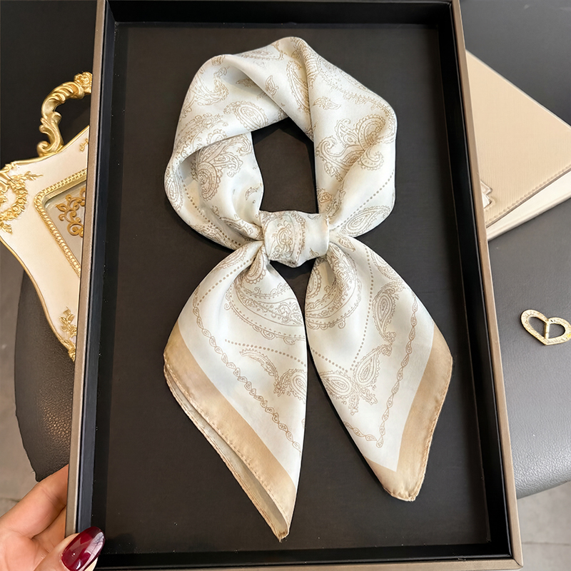 Silk Neck Scarf - Syal Persegi Motif Paisley Beige Vintage